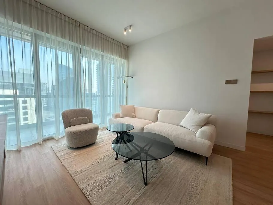 Rh-1Br Getaway In Downtown'S Most Desirable Locale 두바이